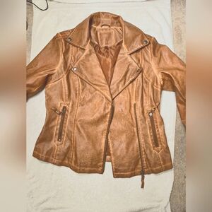 Women Max Studio Jacket